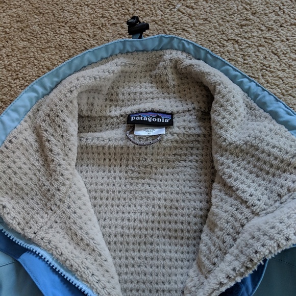 Women's Patagonia jacket size xs - Picture 2 of 4